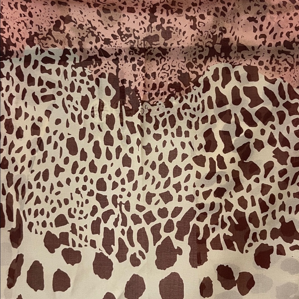 3 pc gift Lightweight Animal Print Sheer Shawl Blush and Brown 2 pairs earrings - Picture 6 of 6